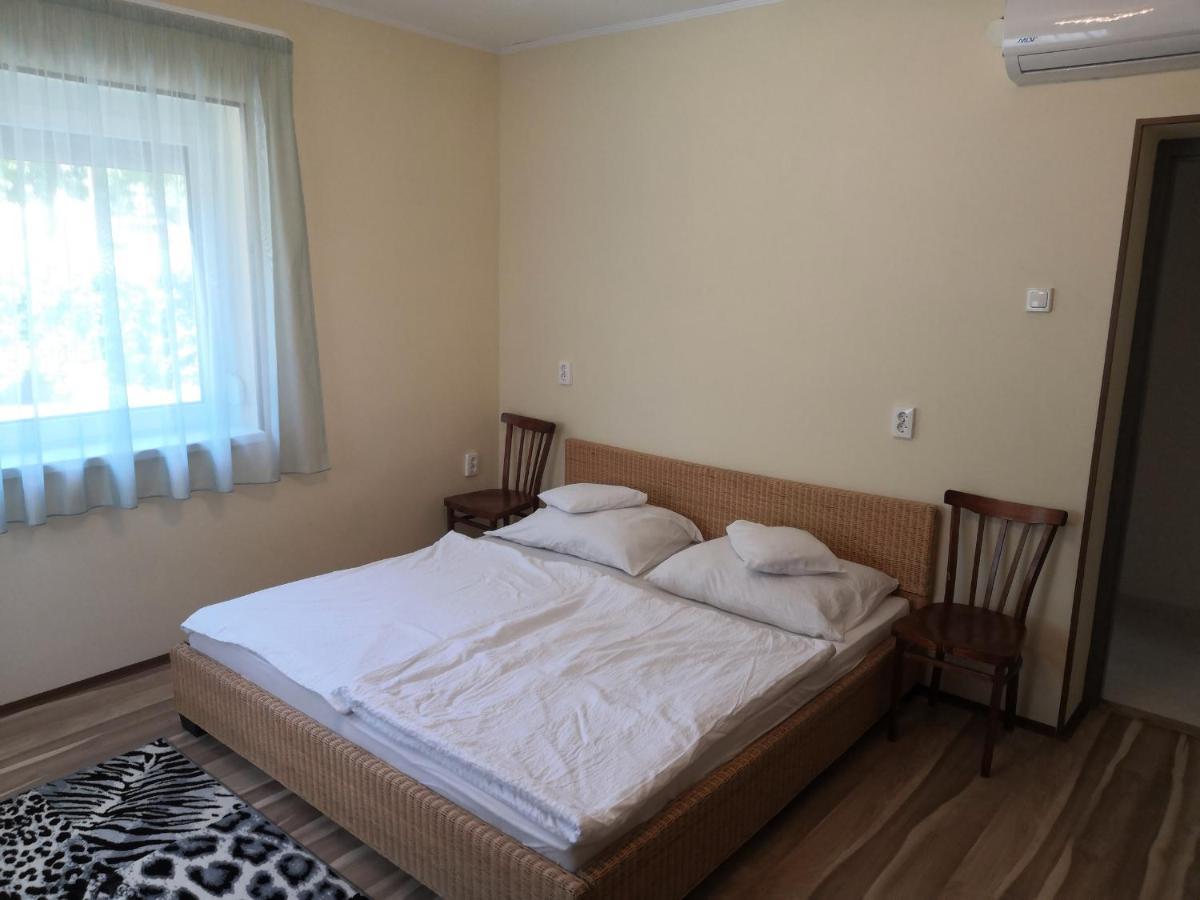 Ferienwohnung Lila Füge Apartman Balatonfüred Exterior foto