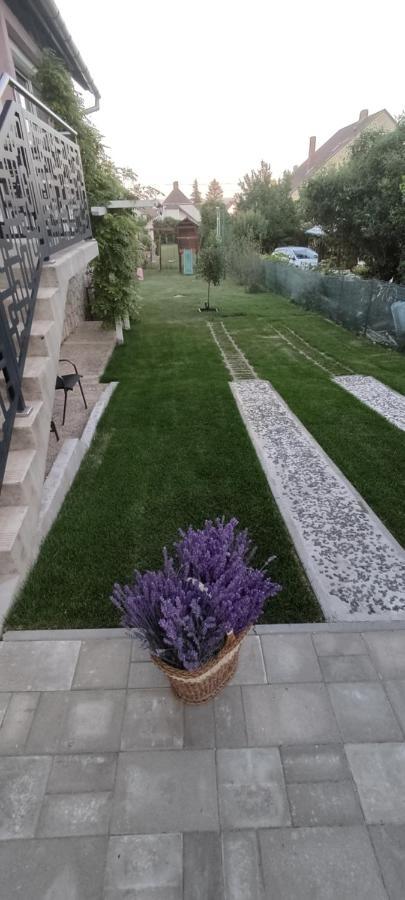 Ferienwohnung Lila Füge Apartman Balatonfüred Exterior foto