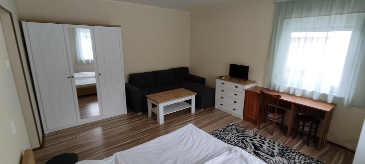 Ferienwohnung Lila Füge Apartman Balatonfüred Exterior foto