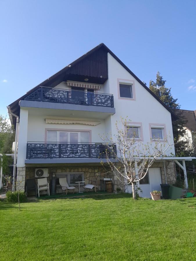 Ferienwohnung Lila Füge Apartman Balatonfüred Exterior foto