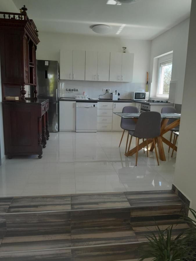 Ferienwohnung Lila Füge Apartman Balatonfüred Exterior foto